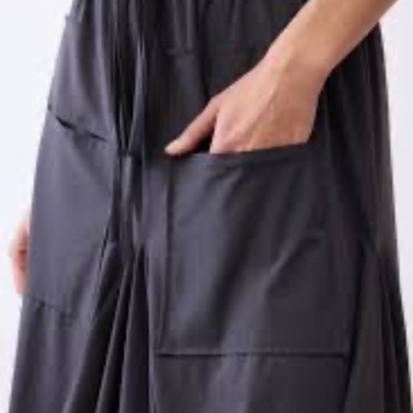 Ruti, The Go-To Skirt, black, medium - Picture 6 of 13